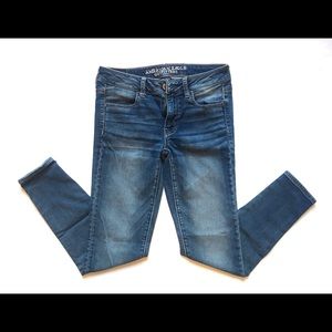 American Eagle Super Stretch Jegging Size 4